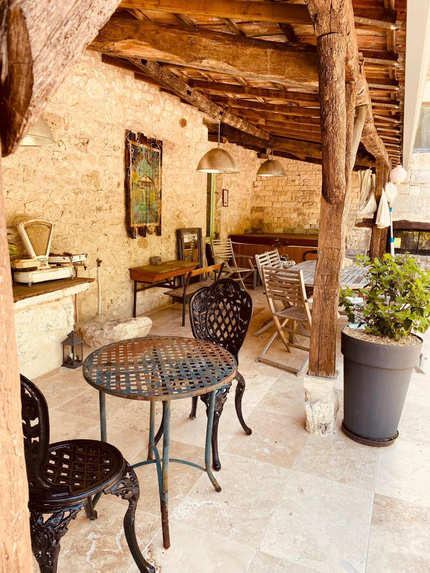 Le Mas Des Papillons Fargues  Esterno foto